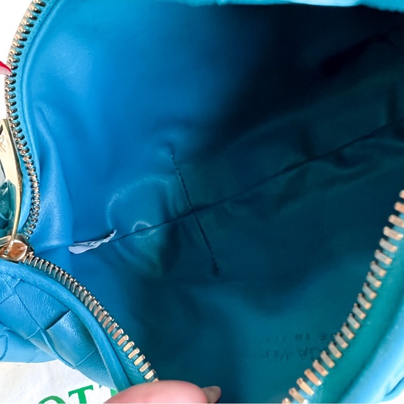 Bottega Veneta Mini Jodie Knotted Intrecciato Leather Shoulder Bag in Blue - Picture 14 of 17